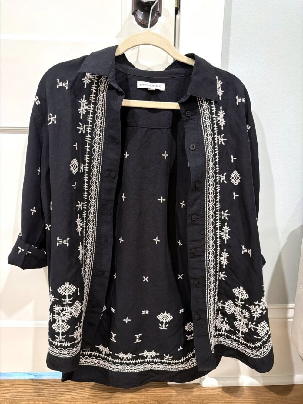 Banana Republic Black Embroidered Top & Shorts 2-Piece Set XS/S